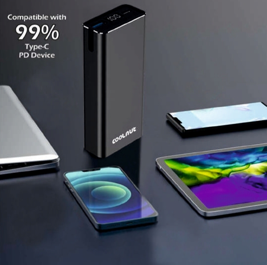 Coolnut Power Bank Fast Charging